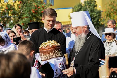 Митрополит Епіфаній провів молитву за перемогу України у Вараші на Рівненщині Митрополит Епіфаній провів молитву за перемогу України у Вараші на Рівненщині