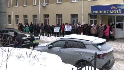 Суд залишив керівника Рівнеелектроавтотрансу на посаді Суд залишив керівника Рівнеелектроавтотрансу на посаді