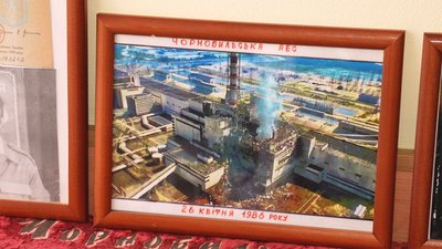 Серед експонатів – спецодяг ліквідаторів: у Кропивницькому оновили музей "Дзвони Чорнобиля" Серед експонатів – спецодяг ліквідаторів: у Кропивницькому оновили музей "Дзвони Чорнобиля"