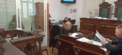 Суд у справі побиття волонтерки з Житомира: підозрюваному знову обирають запобіжний захід Суд у справі побиття волонтерки з Житомира: підозрюваному знову обирають запобіжний захід