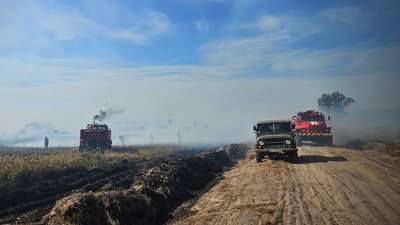 На Чернігівщині ліквідували пожежу торфлвища, яка тривала протягом місяця На Чернігівщині ліквідували пожежу торфлвища, яка тривала протягом місяця