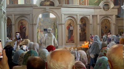 Освятили престол у соборі: на Черкащині відзначили річницю перепоховання Тараса Шевченка Освятили престол у соборі: на Черкащині відзначили річницю перепоховання Тараса Шевченка