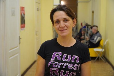 У Дніпровському центрі соцадапації працює 19-річний переселенець з Нью-Йорку на Донеччині У Дніпровському центрі соцадапації працює 19-річний переселенець з Нью-Йорку на Донеччині