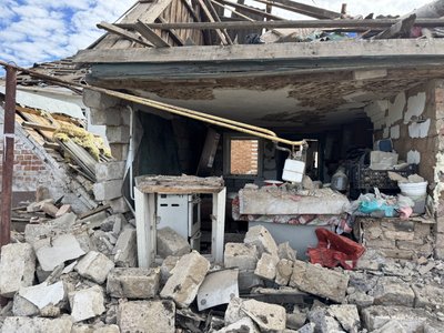 “Вибухнуло і все обвалилось”: наслідки обстрілу Білопілля керованими авіабомбами “Вибухнуло і все обвалилось”: наслідки обстрілу Білопілля керованими авіабомбами