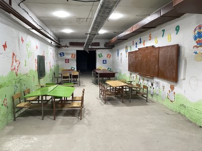 "Закрити - найлегше": батьки та вчителі проти ліквідації сільської школи на Полтавщині "Закрити - найлегше": батьки та вчителі проти ліквідації сільської школи на Полтавщині