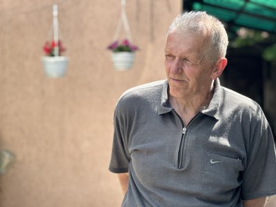 Американський кактус зимує просто неба. Подружжя з Біленького 30 років вирощує квіти й овочі попри війну Американський кактус зимує просто неба. Подружжя з Біленького 30 років вирощує квіти й овочі попри війну