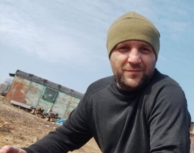Віталій Олійник, обмінює автобус на позашляховик