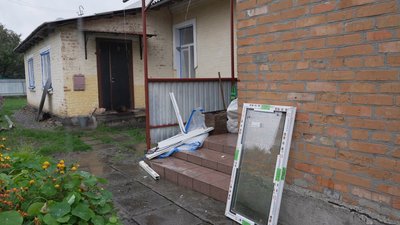 Відновлення помешкань після обстрілу РФ: мешканці Вінниччини звернулися по компенсацію Відновлення помешкань після обстрілу РФ: мешканці Вінниччини звернулися по компенсацію