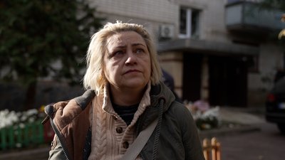 Була в епіцентрі вибуху і вижила: що розповідають очевидці про російську атаку на Чернігів Була в епіцентрі вибуху і вижила: що розповідають очевидці про російську атаку на Чернігів