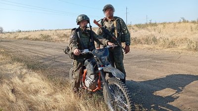 Жителю Чернігівщини, який уклав контракт із Міноборони РФ, оголосили заочну підозру Жителю Чернігівщини, який уклав контракт із Міноборони РФ, оголосили заочну підозру