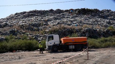 Побудують дві санітарні зони: на хмельницькому сміттєзвалищі очищують землю