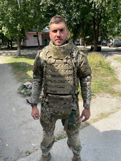 Військовослужбовець Олексій Каптур Військовослужбовець Олексій Каптур
