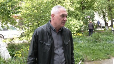 13-річна дівчина у Рівному вдарила педагога циркулем у плече. Що кажуть у поліції та закладі освіти 13-річна дівчина у Рівному вдарила педагога циркулем у плече. Що кажуть у поліції та закладі освіти