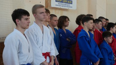 Через безпекову ситуацію на Херсонщині дитячий турнір із самбо відбувся у Миколаєві Через безпекову ситуацію на Херсонщині дитячий турнір із самбо відбувся у Миколаєві
