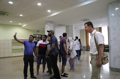 Сумський виш презентував фільм про евакуацію іноземних студентів у 2022 році Сумський виш презентував фільм про евакуацію іноземних студентів у 2022 році