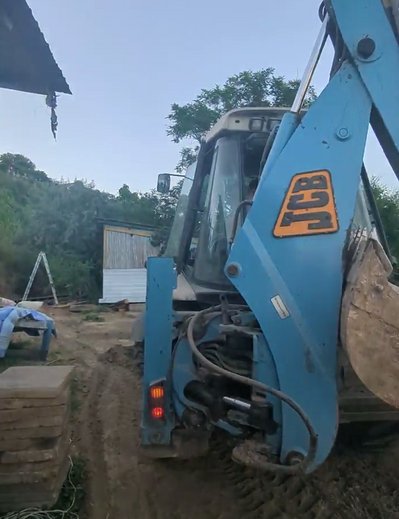 Будівництво на узбережжі передмістя Одеси Будівництво на узбережжі передмістя Одеси