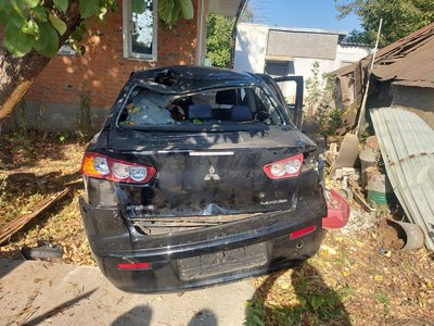 На Харківщині російський дрон поцілив в машину з людьми, загинув чоловік