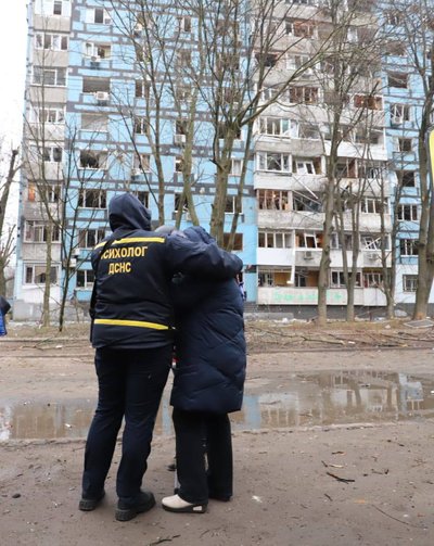 "Перший виїзд був до будинку на Перемозі". Інтерв’ю з психологинею ДСНС з Дніпра, яка працює з потерпілими після атак РФ