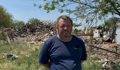 "Погане діло, усе розбито" — жителі прифронтової Межової на Дніпропетровщині про руйнування через щоденні атаки РФ "Погане діло, усе розбито" — жителі прифронтової Межової на Дніпропетровщині про руйнування через щоденні атаки РФ