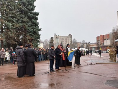 10 років війни — у Житомирі вшанували пам'ять Героїв Небесної Сотні