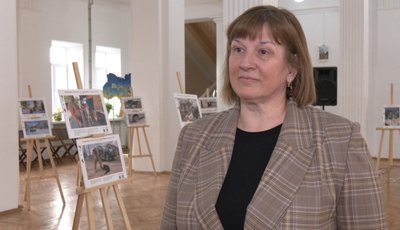 Начальниця управлінням культури і мистецтв міської ради Світлана Козелко, виставка "Евакуація життя", 17 березян 2026 року Начальниця управлінням культури і мистецтв міської ради Світлана Козелко, виставка "Евакуація життя", 17 березян 2026 року