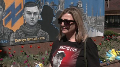 12 років "Азову": спогади рідних загиблих бійців підрозділу 12 років "Азову": спогади рідних загиблих бійців підрозділу