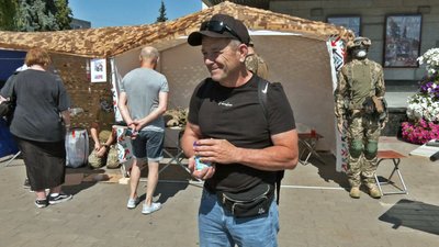 "День без повісток": бійці полку "Рейнджер" провели в Луцьку акцію з рекрутингу до війська