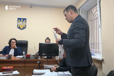 У справі ексвійськкома Борисова в Одесі знову перерва: він у лікарні, адвокати не прийшли У справі ексвійськкома Борисова в Одесі знову перерва: він у лікарні, адвокати не прийшли