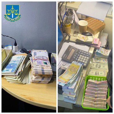 Продавали фальшиві долари, прикриваючись чужою ліцензією: у Києві викрили фіктивні обмінники Продавали фальшиві долари, прикриваючись чужою ліцензією: у Києві викрили фіктивні обмінники