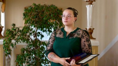 Анастасія Дударенко, наречена загиблого бійця, родини загиблих бійців 44-ої артбригади Анастасія Дударенко, наречена загиблого бійця, родини загиблих бійців 44-ої артбригади
