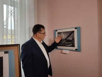"Україна очима француза" – у Житомирі презентували персональну виставку світлин кінодокументаліста Жакі Леба "Україна очима француза" – у Житомирі презентували персональну виставку світлин кінодокументаліста Жакі Леба