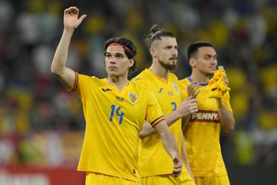 25-річний Яніс Хаджі (зліва) - син легендарного півзахисника збірної Румунії Георге Хаджі