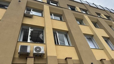 Будинок, Івано-Франківськ, атака, вікна