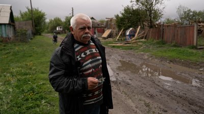 Мати витягувала дочку з-під завалів: подробиці атаки РФ по селу Бутівка, що у Чернігівському районі Мати витягувала дочку з-під завалів: подробиці атаки РФ по селу Бутівка, що у Чернігівському районі
