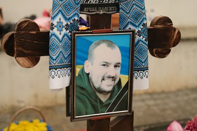 "Це діти, які були дані Богом". Батьки загиблих братів Савченків з Сум розповіли їхню історію "Це діти, які були дані Богом". Батьки загиблих братів Савченків з Сум розповіли їхню історію