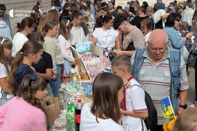 "Діти для ЗСУ": учні Подільського ліцею збирають кошти на дрон для фронту "Діти для ЗСУ": учні Подільського ліцею збирають кошти на дрон для фронту