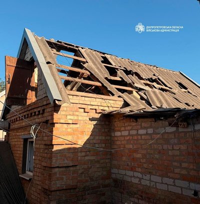 Три райони Дніпропетровщини перебували під ударом РФ 20 серпня: поранено двох людей