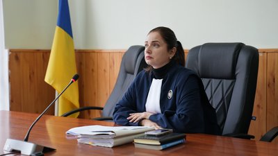 Збитки на понад чотири мільйони гривень: судять двох посадовців Збитки на понад чотири мільйони гривень: судять двох посадовців