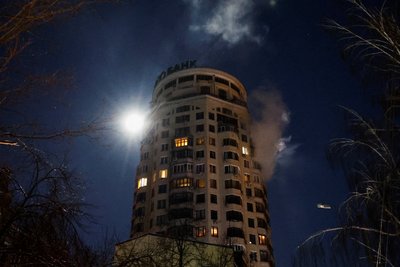 Обстріл Києва в ніч на 3 лютого: двоє людей постраждали, пошкоджено дитсадок