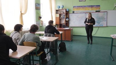 В селі на Вінниччині мешкає 18 родин ВПО із Харківщини, Сумщини, Донеччини та Дніпропетровщини: репортаж В селі на Вінниччині мешкає 18 родин ВПО із Харківщини, Сумщини, Донеччини та Дніпропетровщини: репортаж