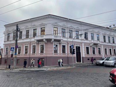 Скільки будинків відреставрували у Чернівцях у 2024 році: перелік