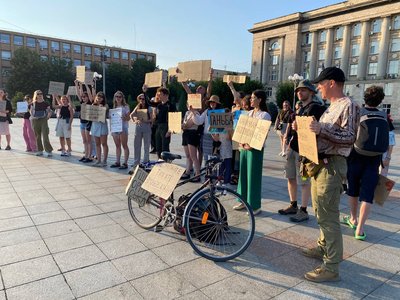 У Черкасах вдруге за день пройшов мітинг проти звільнення Федорова У Черкасах вдруге за день пройшов мітинг проти звільнення Федорова