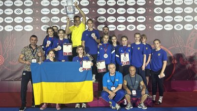 Мирослава Воробей з Чернігівщини стала віцечемпіонкою Європи зі спортивної боротьби до 15 років Мирослава Воробей з Чернігівщини стала віцечемпіонкою Європи зі спортивної боротьби до 15 років