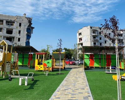 У Бородянці відновили дитсадок, зруйнований російською авіабомбою