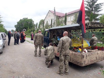 Володимир Новоринський, прощання з військовим, ЗСУ, Тернопільщина, червень 2024 Володимир Новоринський, прощання з військовим, ЗСУ, Тернопільщина, червень 2024