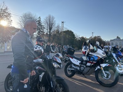 У Хмельницькому відбувається мотозабіг У Хмельницькому відбувається мотозабіг