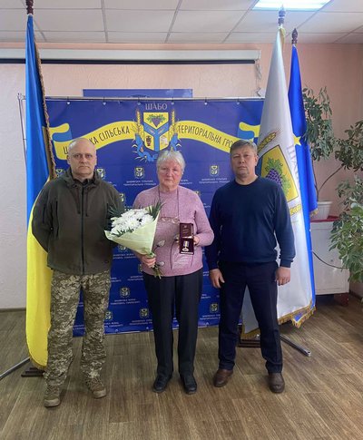Матері загиблого військового з Одещини вручили державну нагороду