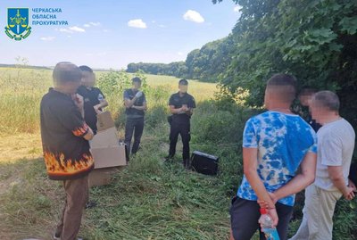 Незаконно вирощував мак: на Черкащині судитимуть директора товариства Незаконно вирощував мак: на Черкащині судитимуть директора товариства