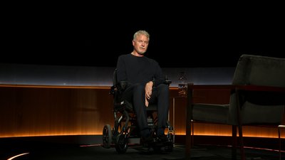"Боріться кожною краплею свого єства": Netflix опублікував посмертне інтерв'ю з Еріком Дейном "Боріться кожною краплею свого єства": Netflix опублікував посмертне інтерв'ю з Еріком Дейном