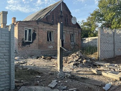 Війська РФ атакували чотири райони Дніпропетровщина: загинула людина, є поранена Війська РФ атакували чотири райони Дніпропетровщина: загинула людина, є поранена